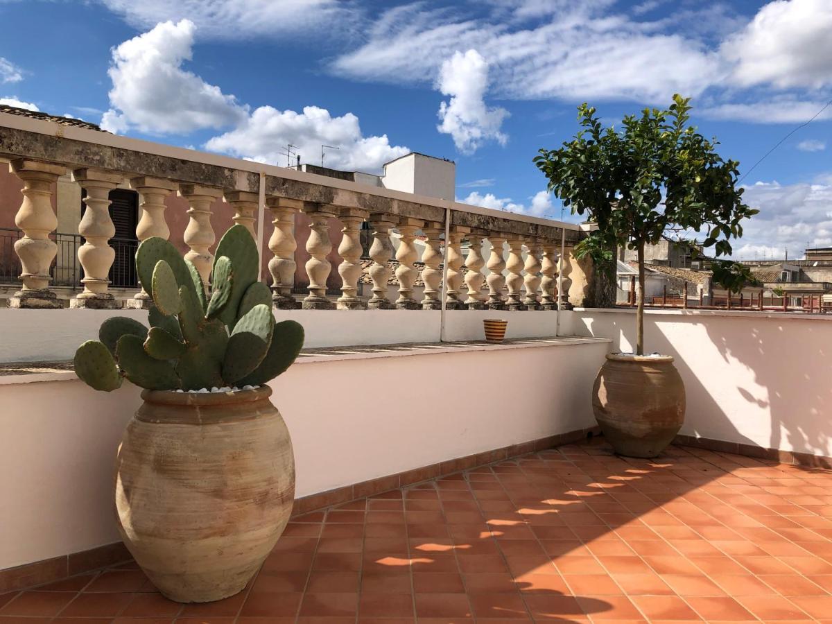 Casa Negli Iblei Appartement Canicattini Bagni Buitenkant foto